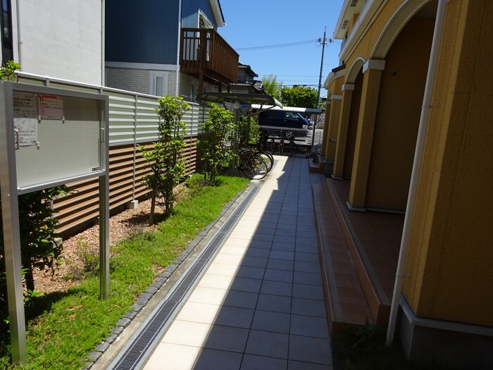 物件外観写真5　(外観写真)