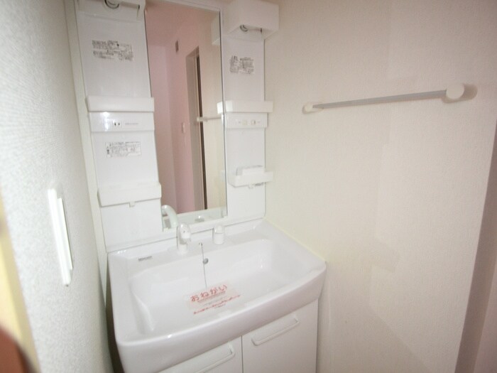 物件内観写真11　(洗面)