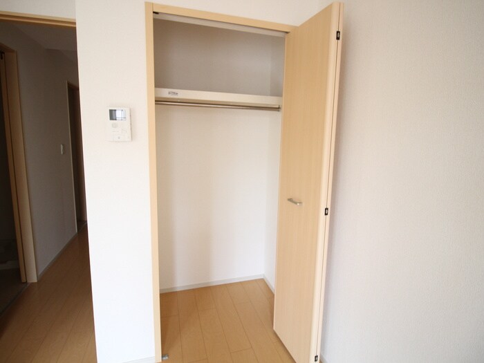 物件内観写真13　(収納)