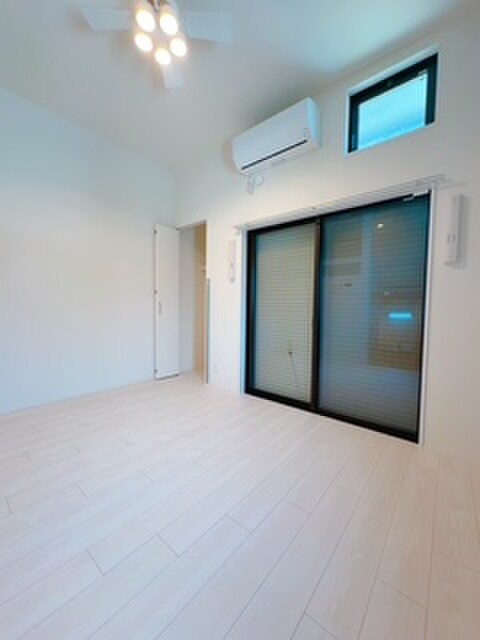 物件内観写真10　(居室)