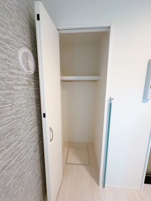 物件内観写真11　(収納)