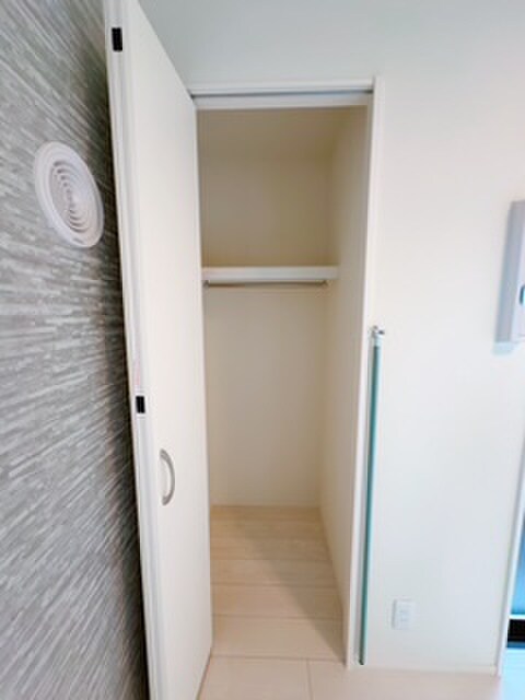 物件内観写真11　(収納)