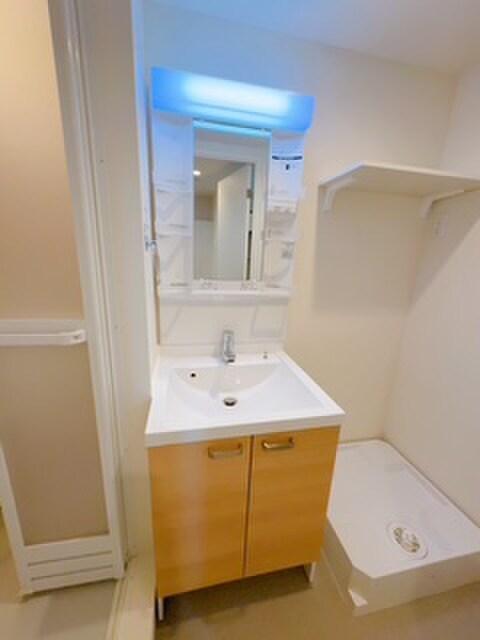 物件内観写真12　(洗面)