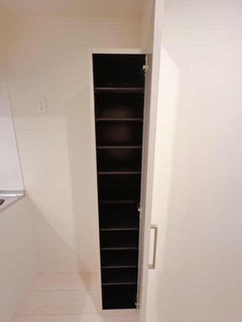物件内観写真15　(靴箱)