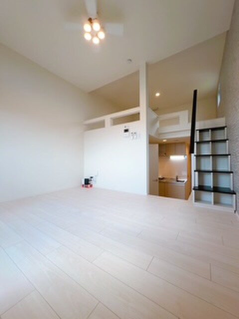 物件内観写真15　(居室)