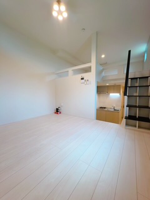 物件内観写真16　(居室)