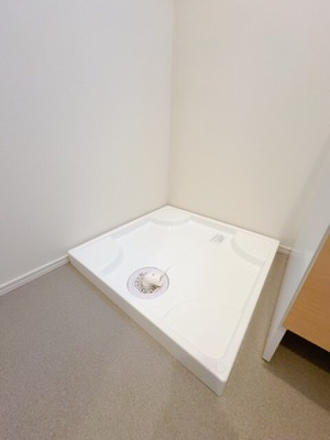 物件内観写真19　(洗濯機置場)