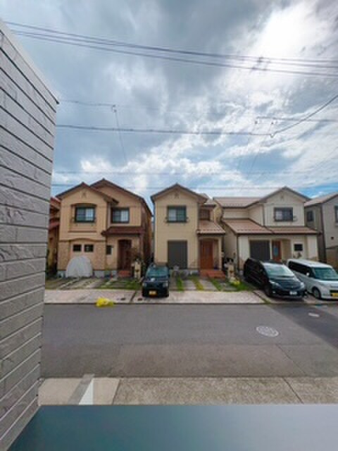 物件内観写真22　(室内からの展望)