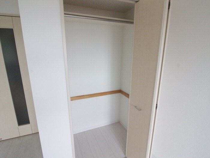 物件内観写真11　(収納)
