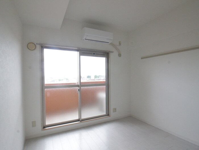 物件内観写真17　(居室)