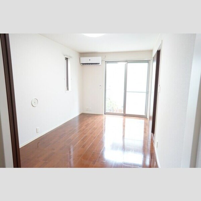 物件内観写真13　(居室)