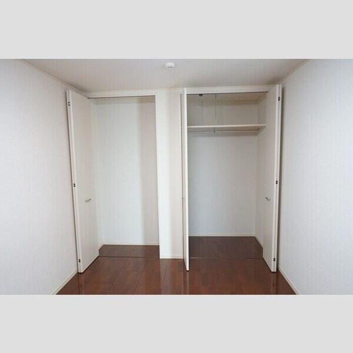 物件内観写真16　(収納)