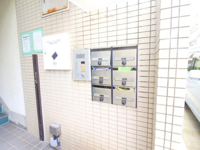 物件外観写真4　(建物設備)