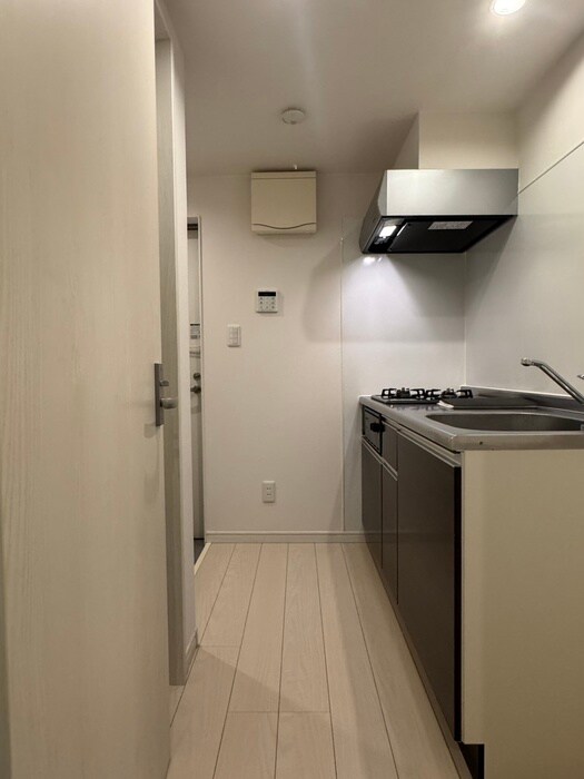 物件内観写真16　(廊下)