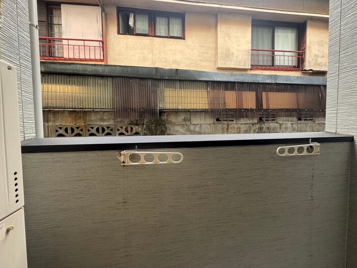 物件内観写真20　(室内からの展望)