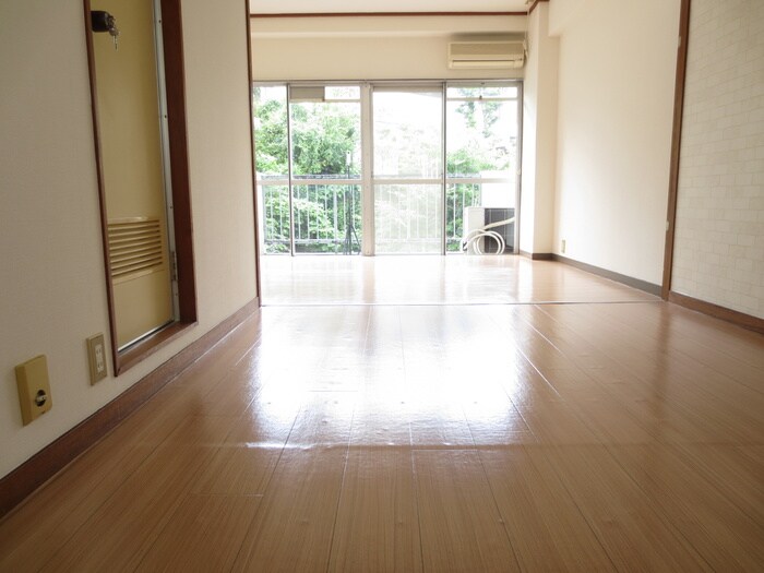 物件内観写真22　(居室)