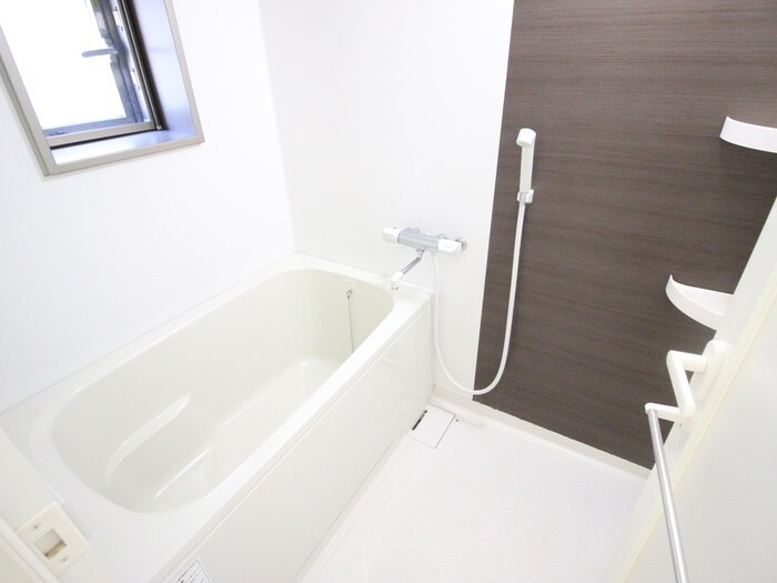 物件内観写真15　(バス／シャワールーム等)