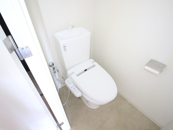 物件内観写真16　(トイレ)