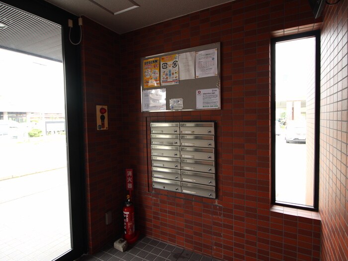 物件外観写真5　(建物設備)