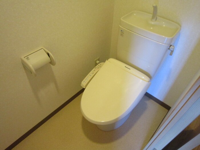 物件内観写真11　(トイレ)