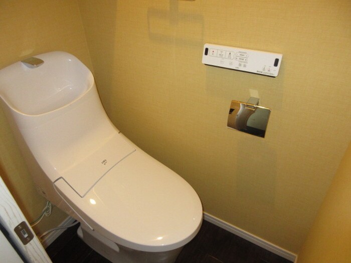 物件内観写真16　(トイレ)