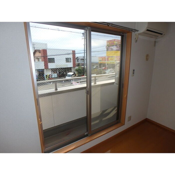 物件内観写真12　(居室)