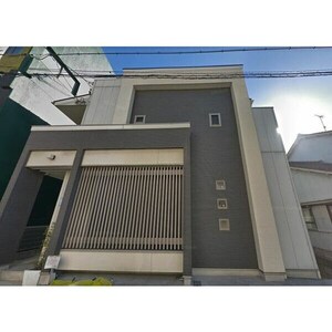 クレフラスト道徳駅前外観写真