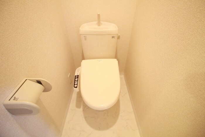 物件内観写真11　(トイレ)