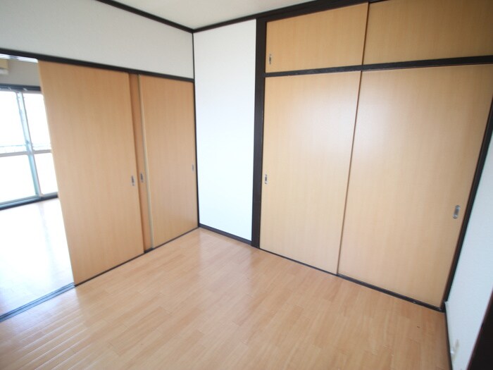 物件内観写真17　(居室)