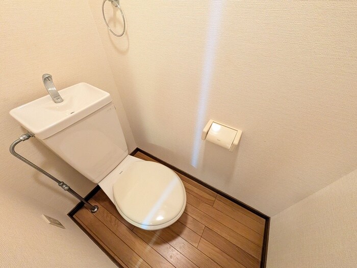 物件内観写真11　(トイレ)