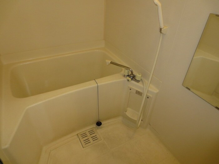 物件内観写真13　(バス／シャワールーム等)