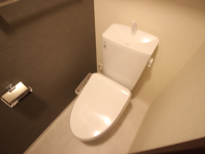 物件内観写真9　(トイレ)