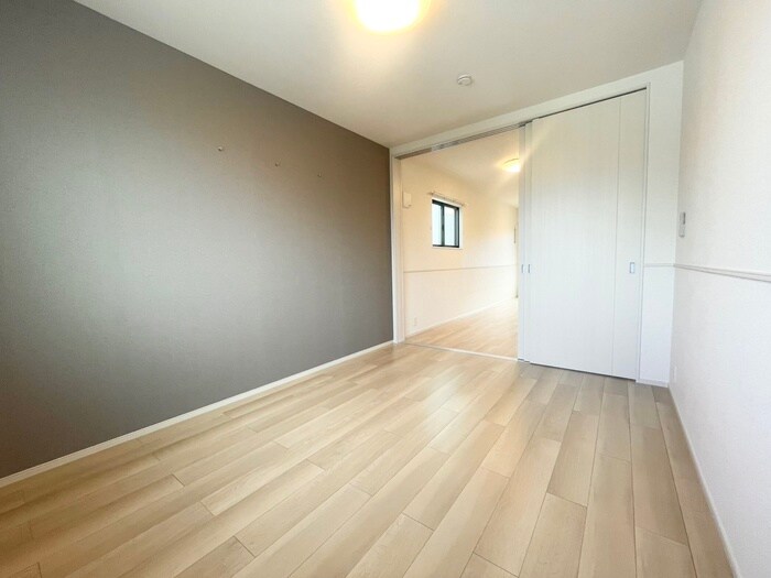 物件内観写真13　(居室)