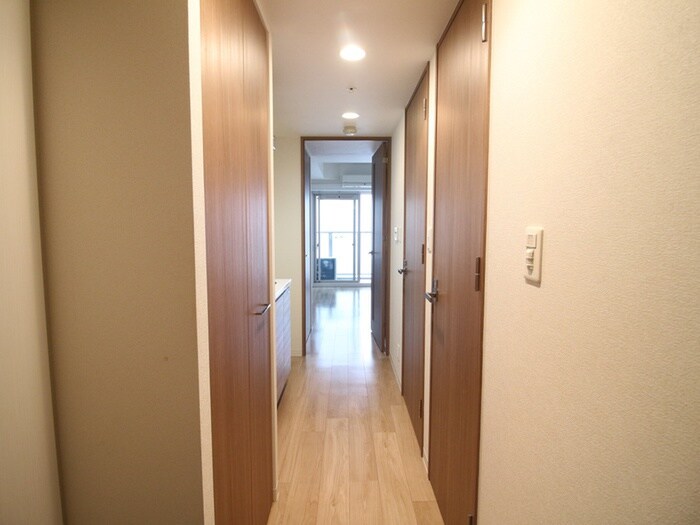 物件内観写真19　(廊下)