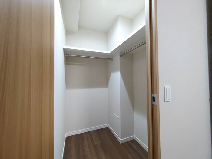 物件内観写真17　(収納)