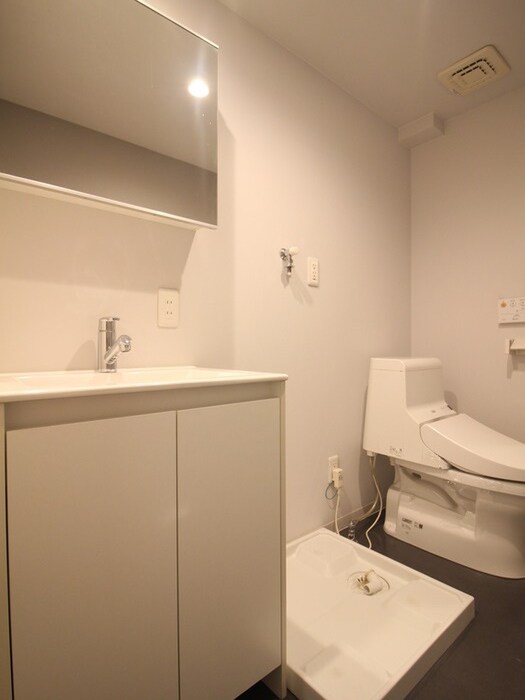 物件内観写真13　(洗面)