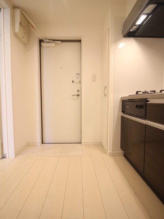 物件内観写真15　(廊下)