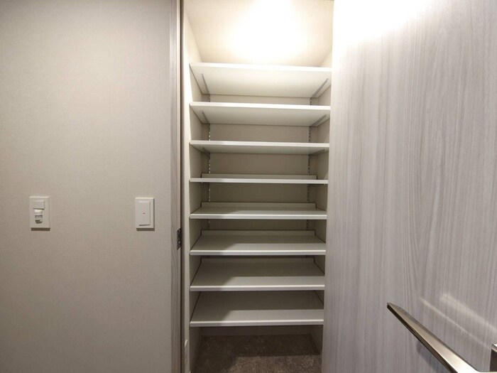 物件内観写真19　(靴箱)