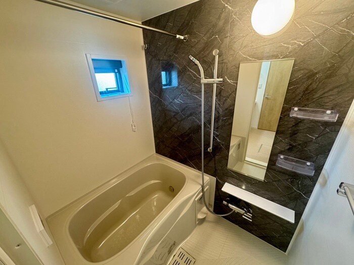 物件内観写真11　(バス／シャワールーム等)