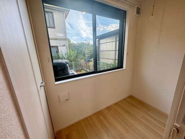 物件内観写真17　(内観写真)