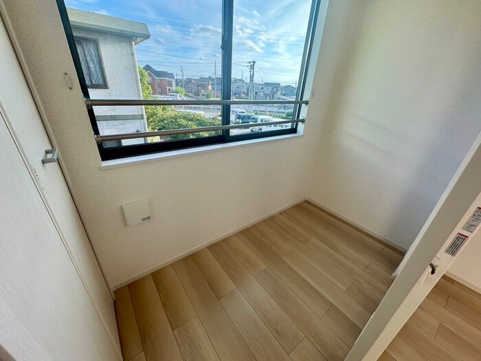 物件内観写真17　(居室)