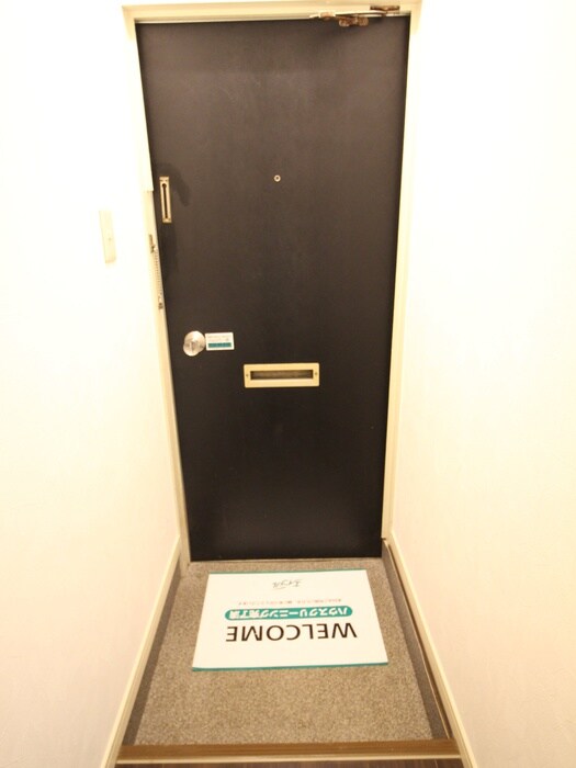 物件内観写真19　(玄関)