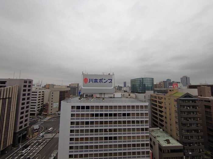 物件内観写真22　(室内からの展望)