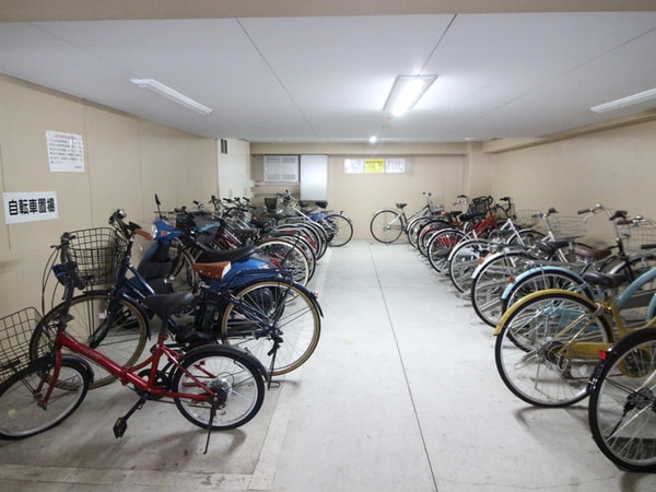 駐輪場