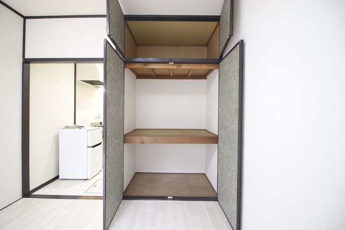 物件内観写真9　(収納)