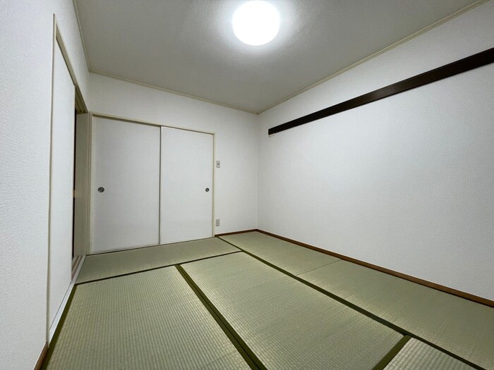 物件内観写真13　(居室)