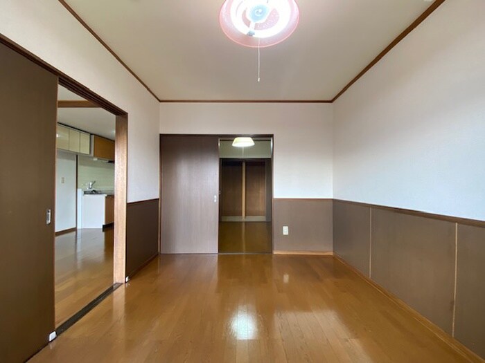 物件内観写真10　(居室)