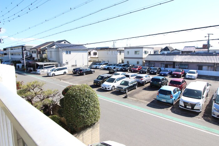 物件内観写真21　(室内からの展望)