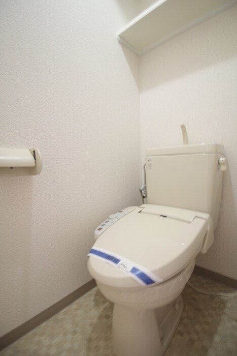 物件内観写真13　(トイレ)