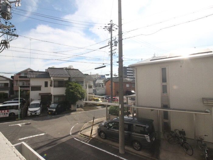 物件内観写真18　(室内からの展望)